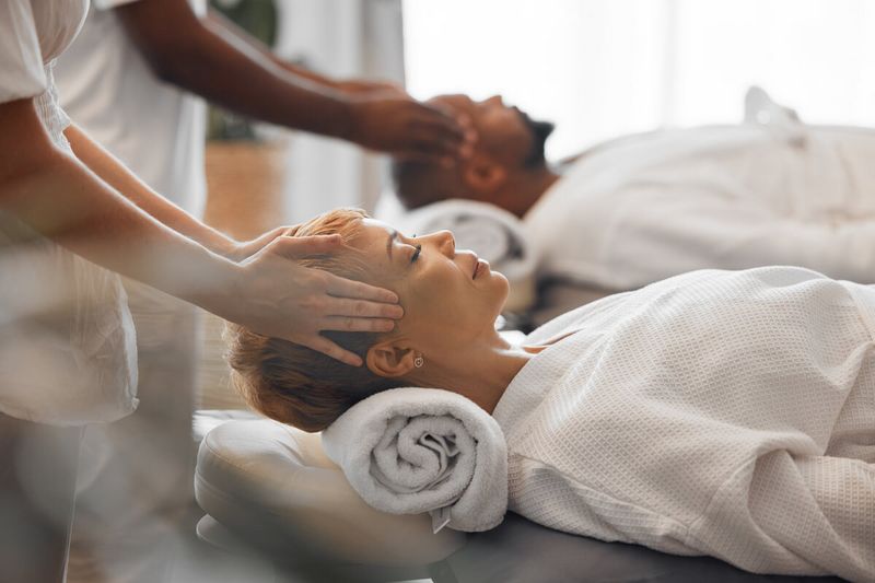 What is a Couples Massage? What is a Couples Massage?